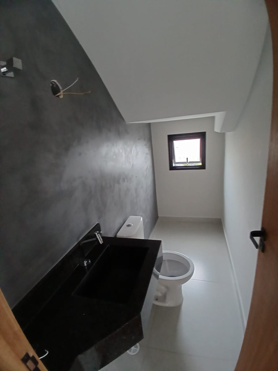 NOVISSIMA!!!  Casa com 02 Dormitórios sendo 01 suíte - Condomínio Residencial Villa D'Este - Jardim Rio das Pedras - Cotia/SP