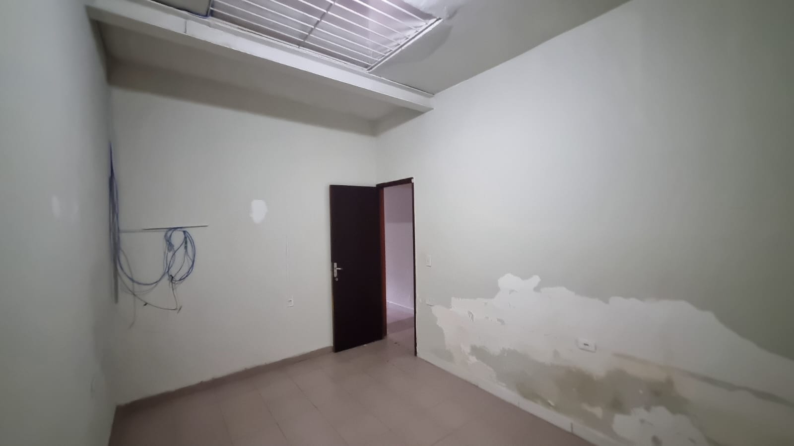 Casa para alugar com 2 quartos, 200m² - Foto 12