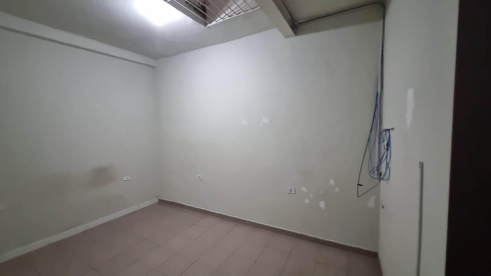 Casa para alugar com 2 quartos, 200m² - Foto 9