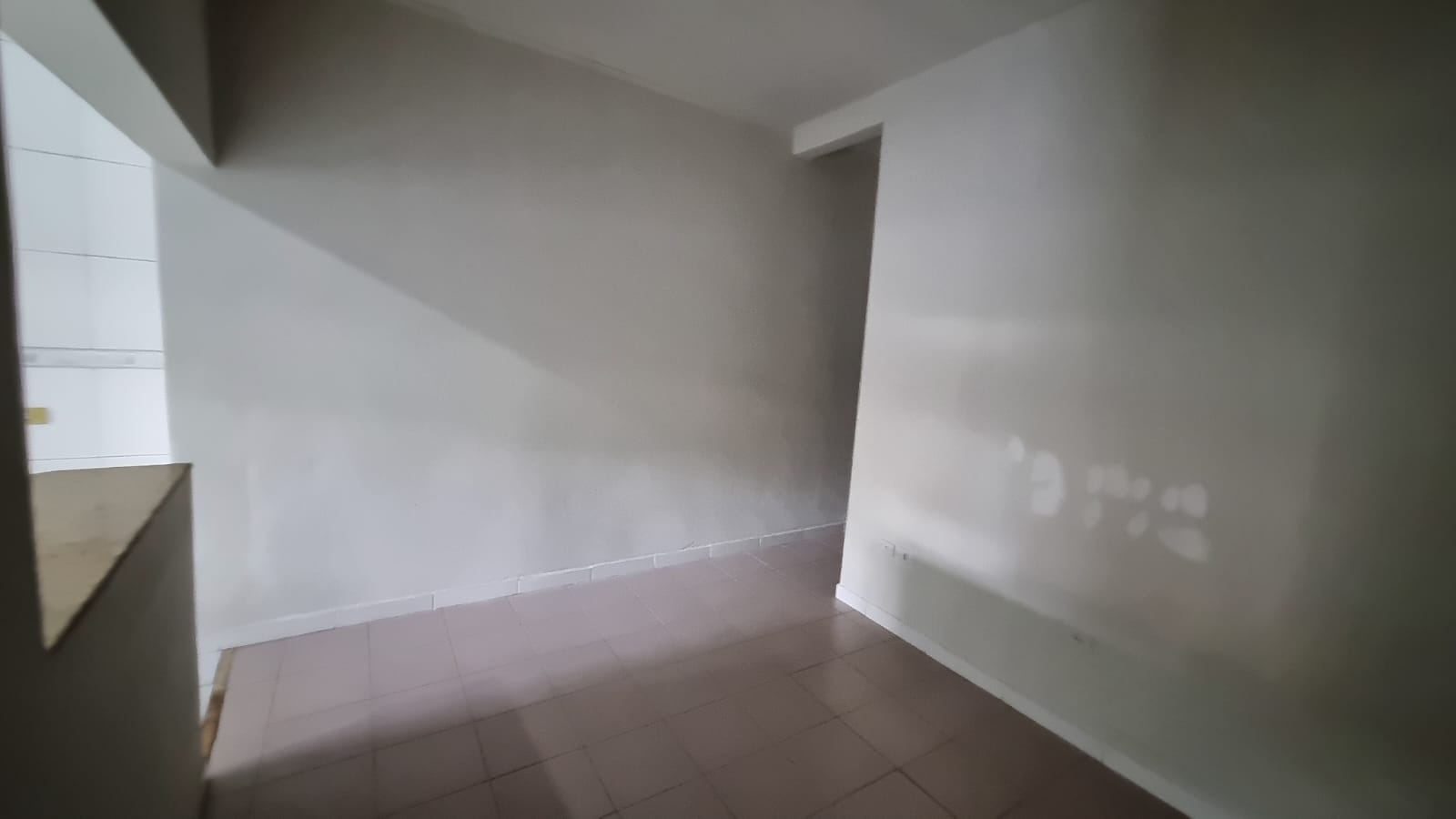 Casa para alugar com 2 quartos, 200m² - Foto 6