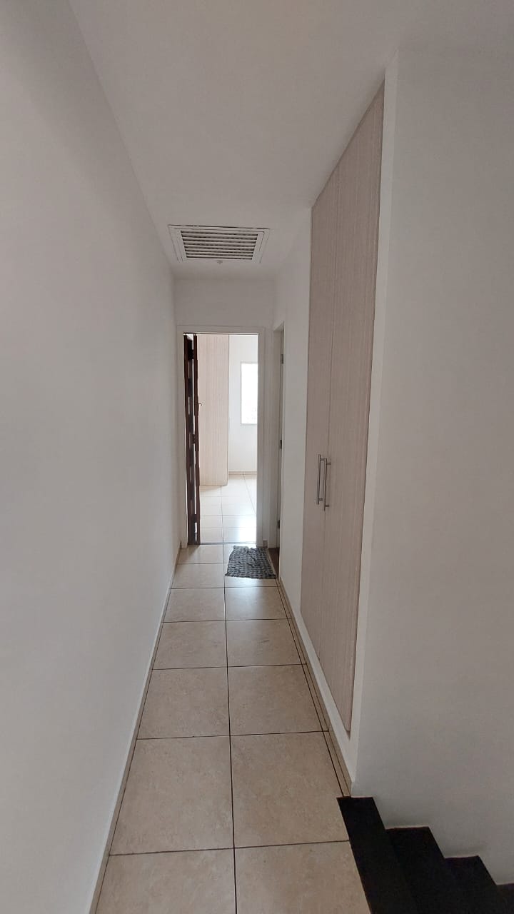 Casa à venda com 2 quartos, 211m² - Foto 9