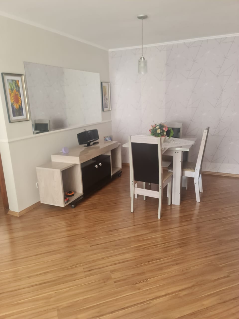 Apartamento à venda com 2 quartos, 64m² - Foto 3