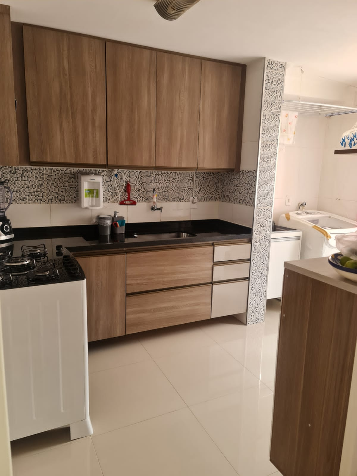 Apartamento à venda com 2 quartos, 64m² - Foto 4