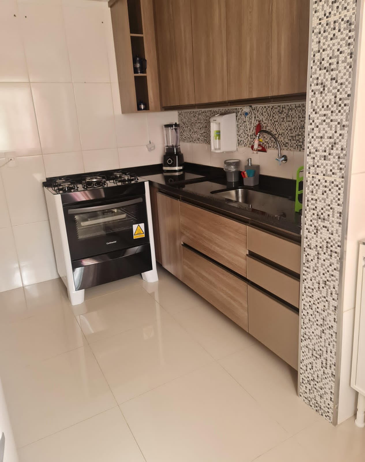 Apartamento à venda com 2 quartos, 64m² - Foto 6