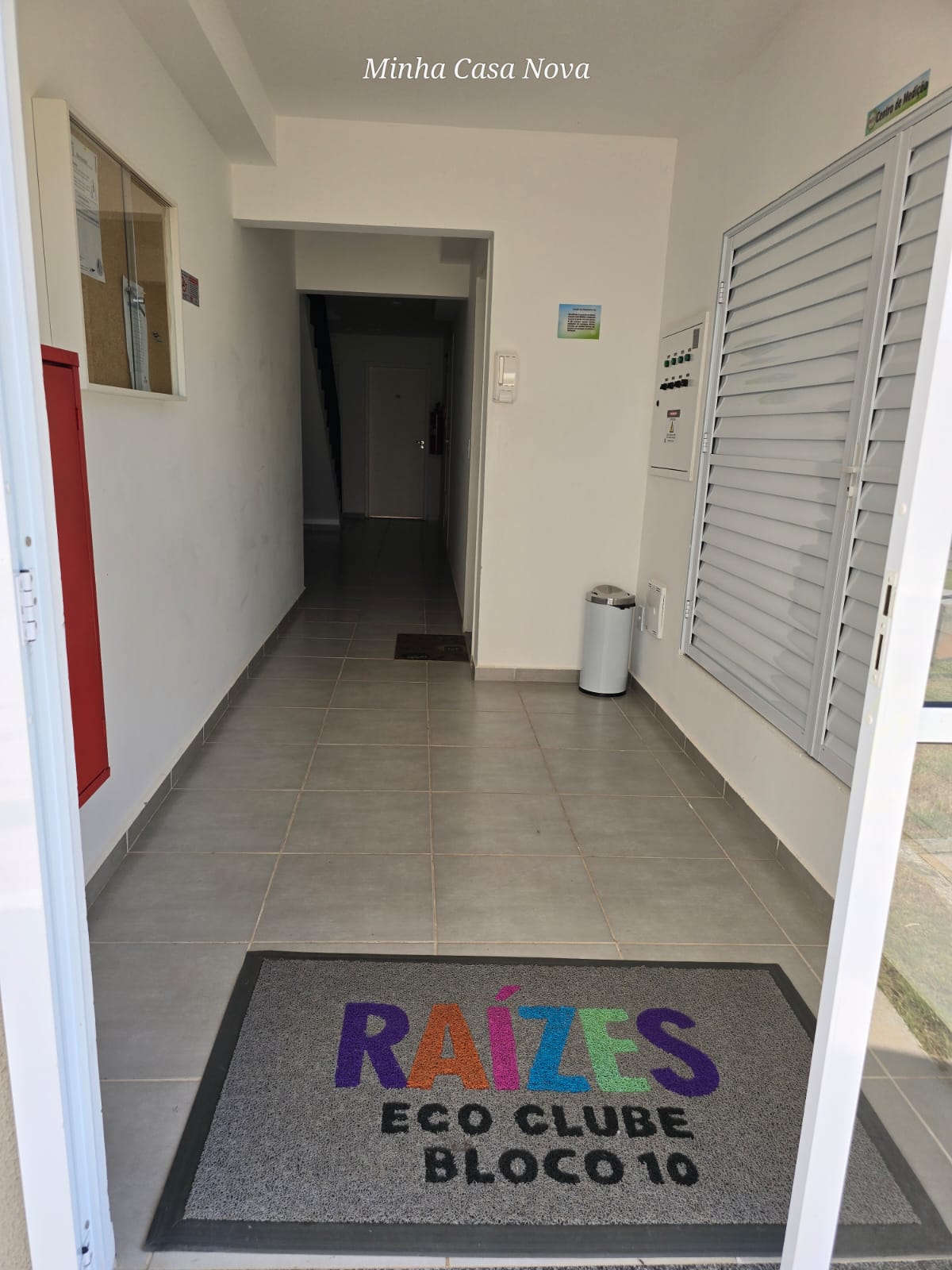 Moderno Apartamento  02 Dorms (V) - Condomínio Raízes Eco Clube - Quinta dos Angicos - Cotia / SP