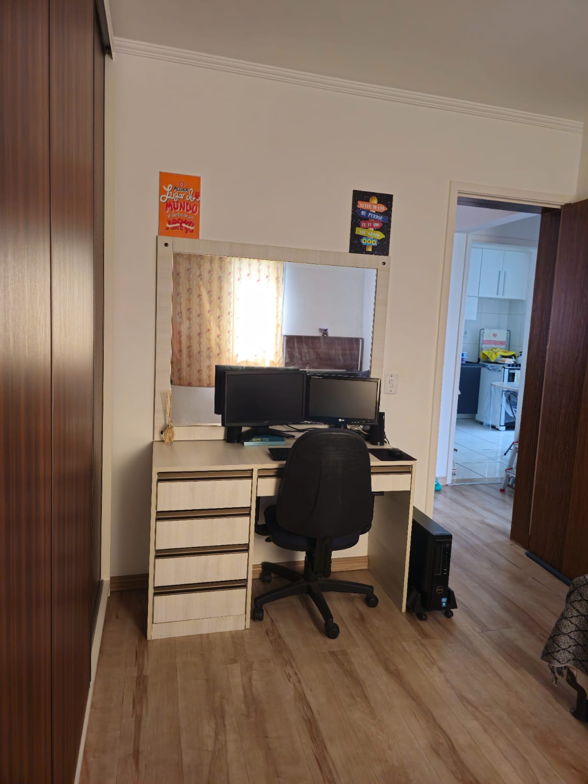 Apartamento - 2 Dormitórios - Edifício Gardenia - Rio das Pedras - Cotia