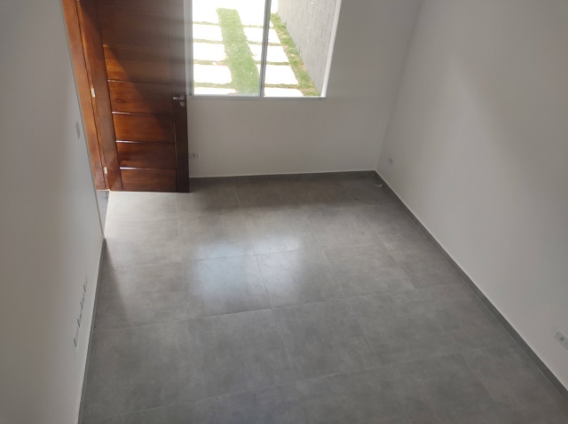 Casa à venda com 2 quartos, 75m² - Foto 14