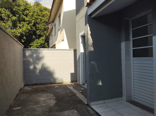 Casa de Condomínio para alugar com 3 quartos, 86m² - Foto 5