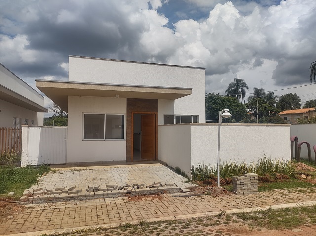 Casa de Condomínio à venda com 3 quartos, 96m² - Foto 1