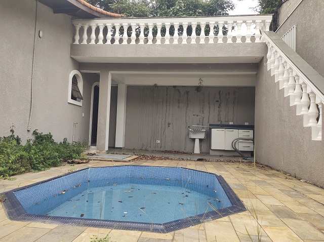 Casa de Condomínio à venda com 5 quartos, 180m² - Foto 37