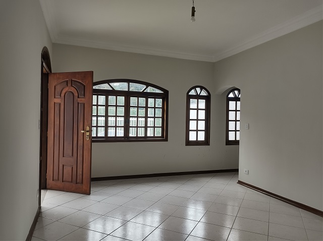 Casa de Condomínio à venda com 5 quartos, 180m² - Foto 30