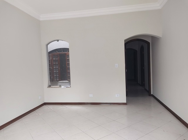 Casa de Condomínio à venda com 5 quartos, 180m² - Foto 32