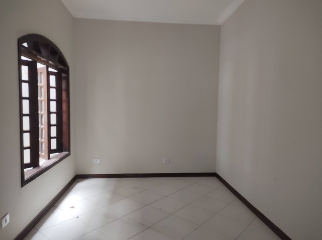 Casa de Condomínio à venda com 5 quartos, 180m² - Foto 35