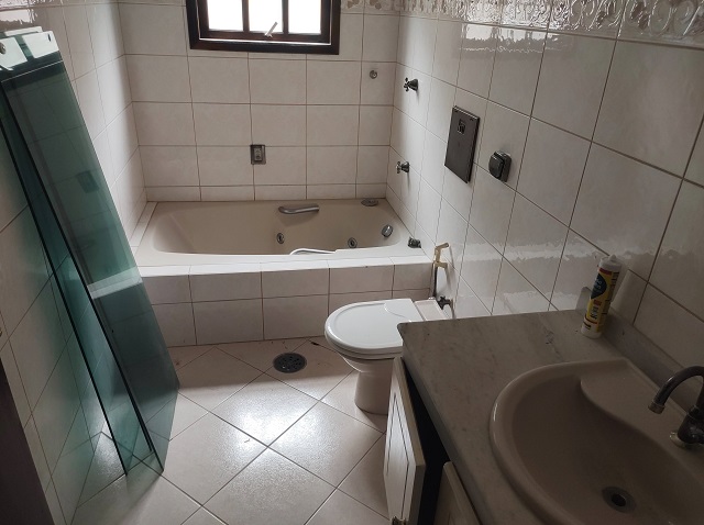 Casa de Condomínio à venda com 5 quartos, 180m² - Foto 12