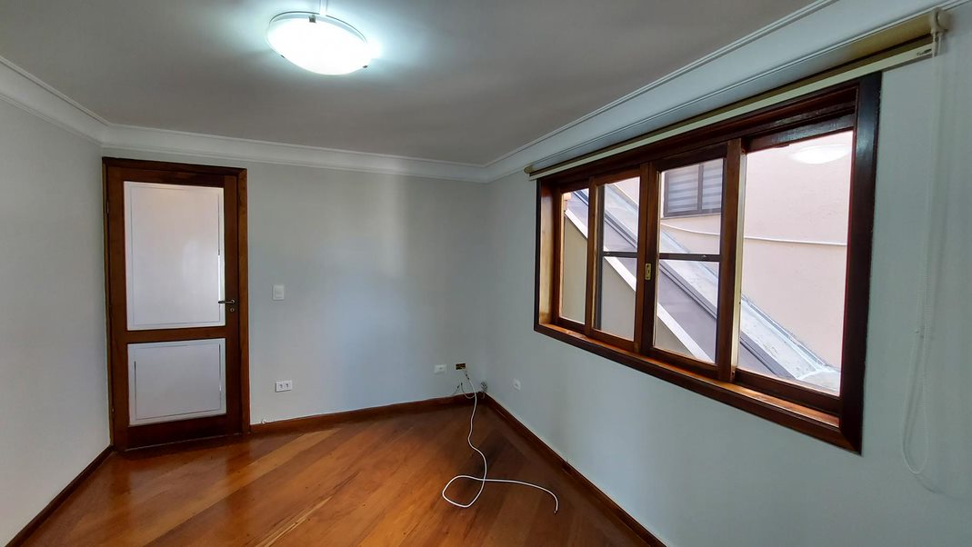 Casa para alugar com 3 quartos, 171m² - Foto 15