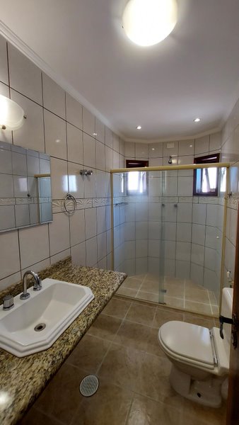 Casa para alugar com 3 quartos, 171m² - Foto 29