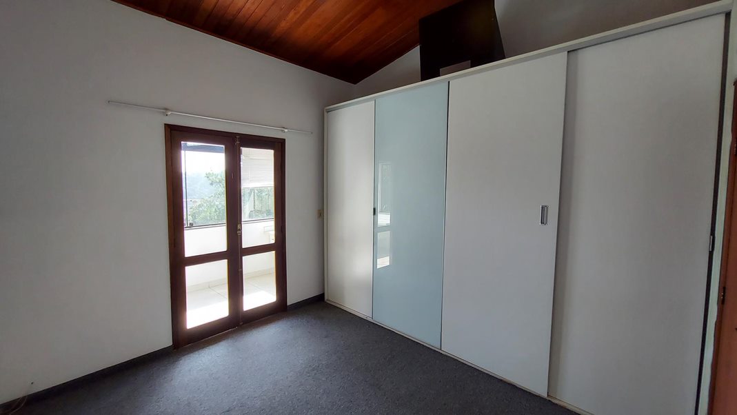 Casa para alugar com 3 quartos, 171m² - Foto 30