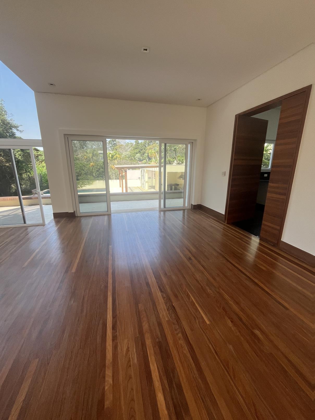 Casa para alugar com 3 quartos, 427m² - Foto 18