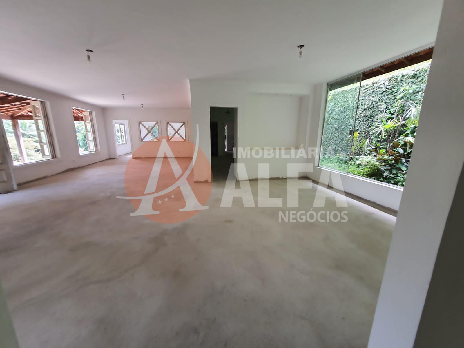 Casa à venda com 3 quartos, 440m² - Foto 11