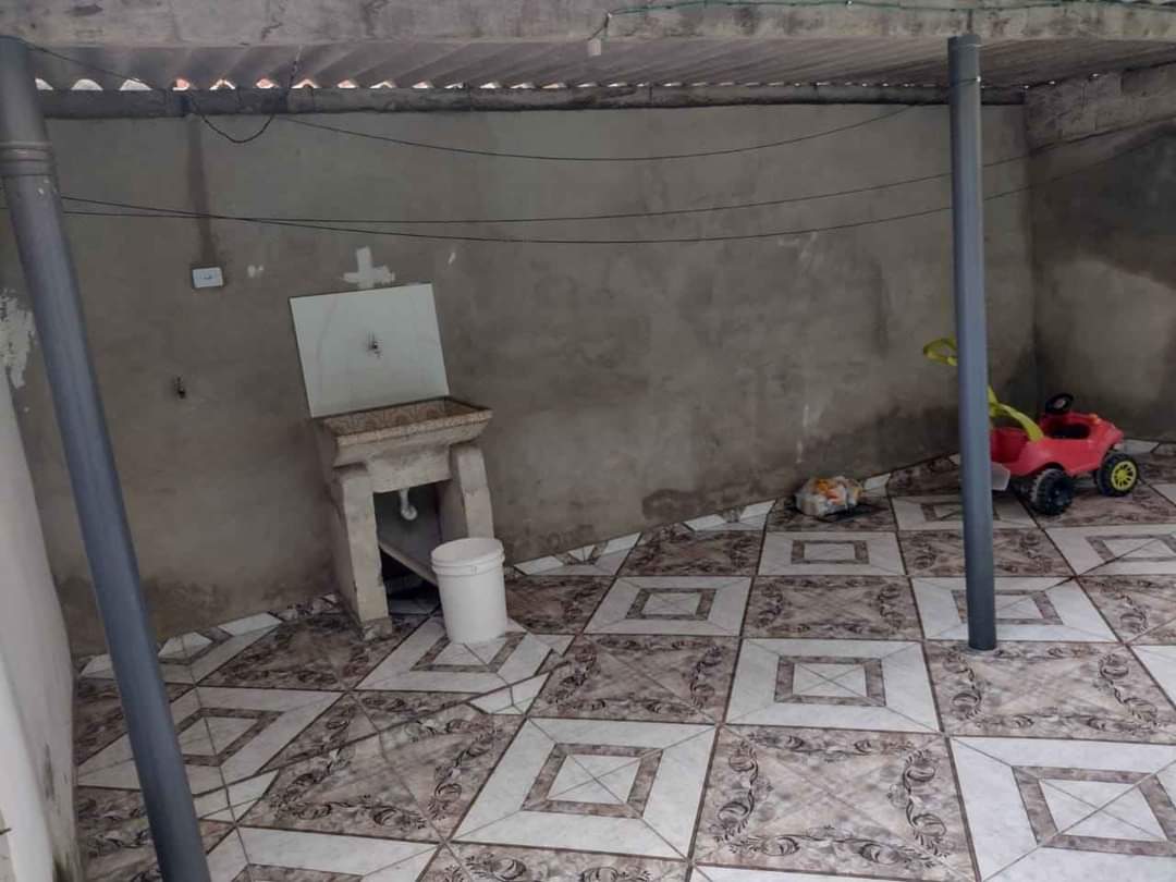 Sobrado Amplo com 2 Casas no Jardim Mirizola – Oportunidade Única-Cotia Sp 
