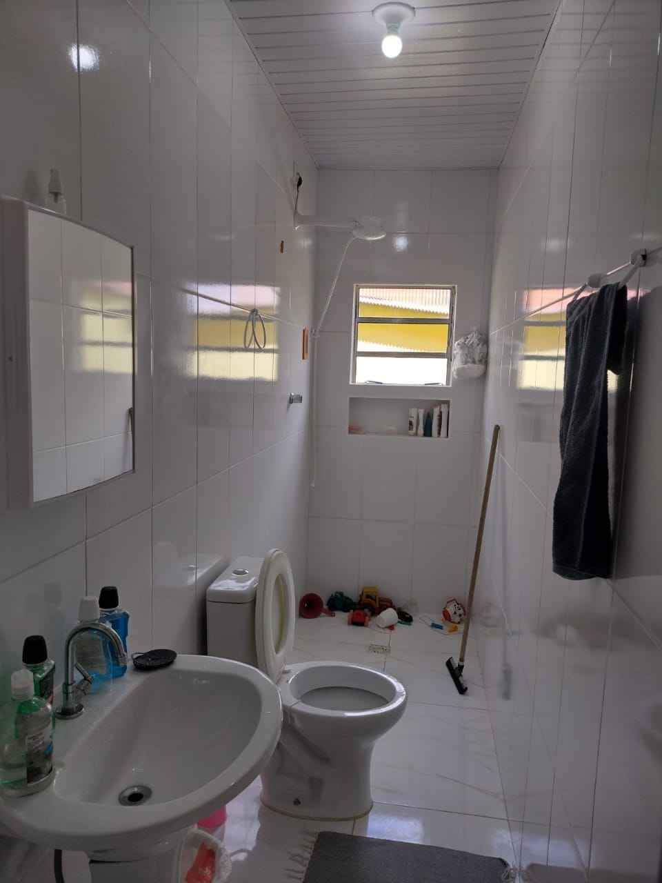 Sobrado Amplo com 2 Casas no Jardim Mirizola – Oportunidade Única-Cotia Sp 