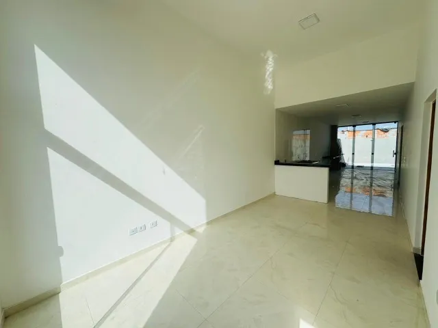 Casa à venda com 3 quartos, 109m² - Foto 3