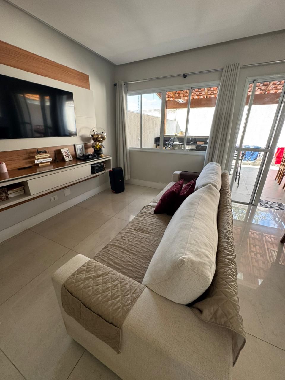 Casa em Villagio Carmo em Vargem Grande Paulista - 3 Quartos, 1 Suíte, 2 Vagas
