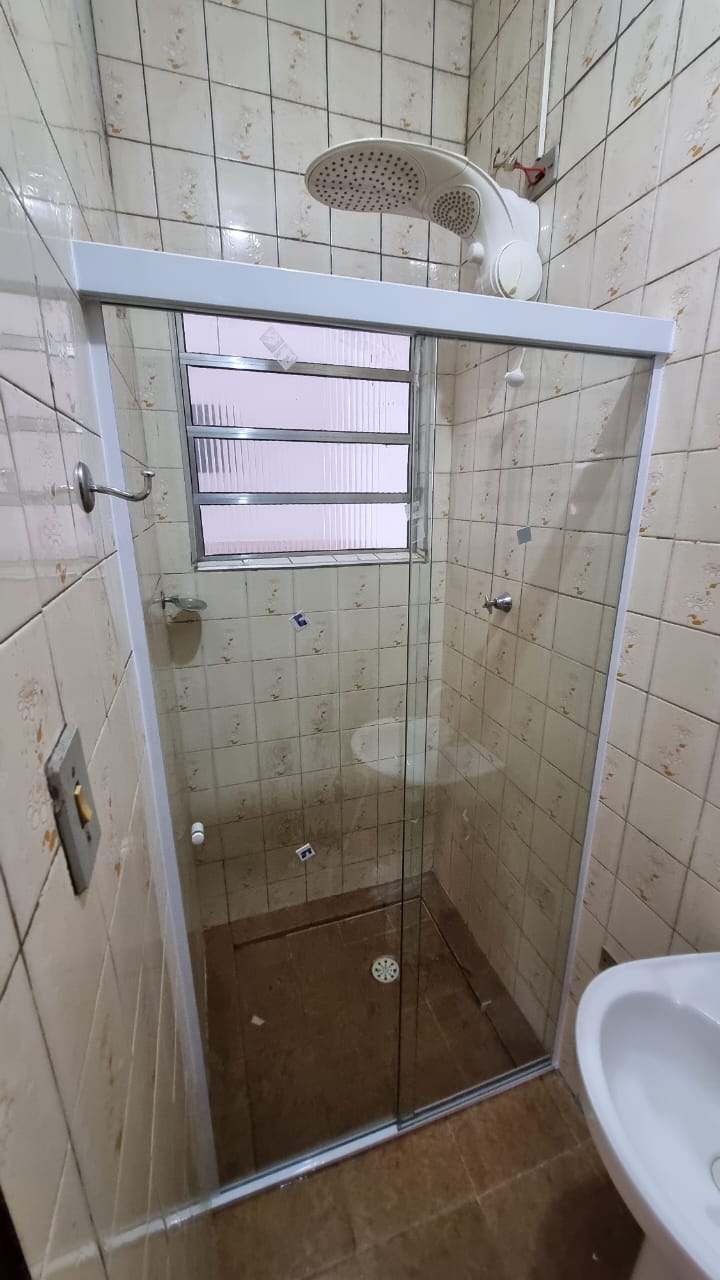 Casa para alugar com 2 quartos, 70m² - Foto 15