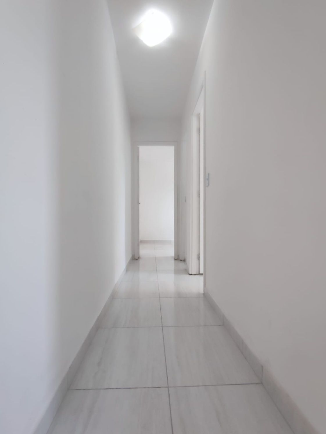  Cobertura Duplex com 3 Dormitórios no Residencial Lê Mont-Jardim  Isis-Cotia/SP