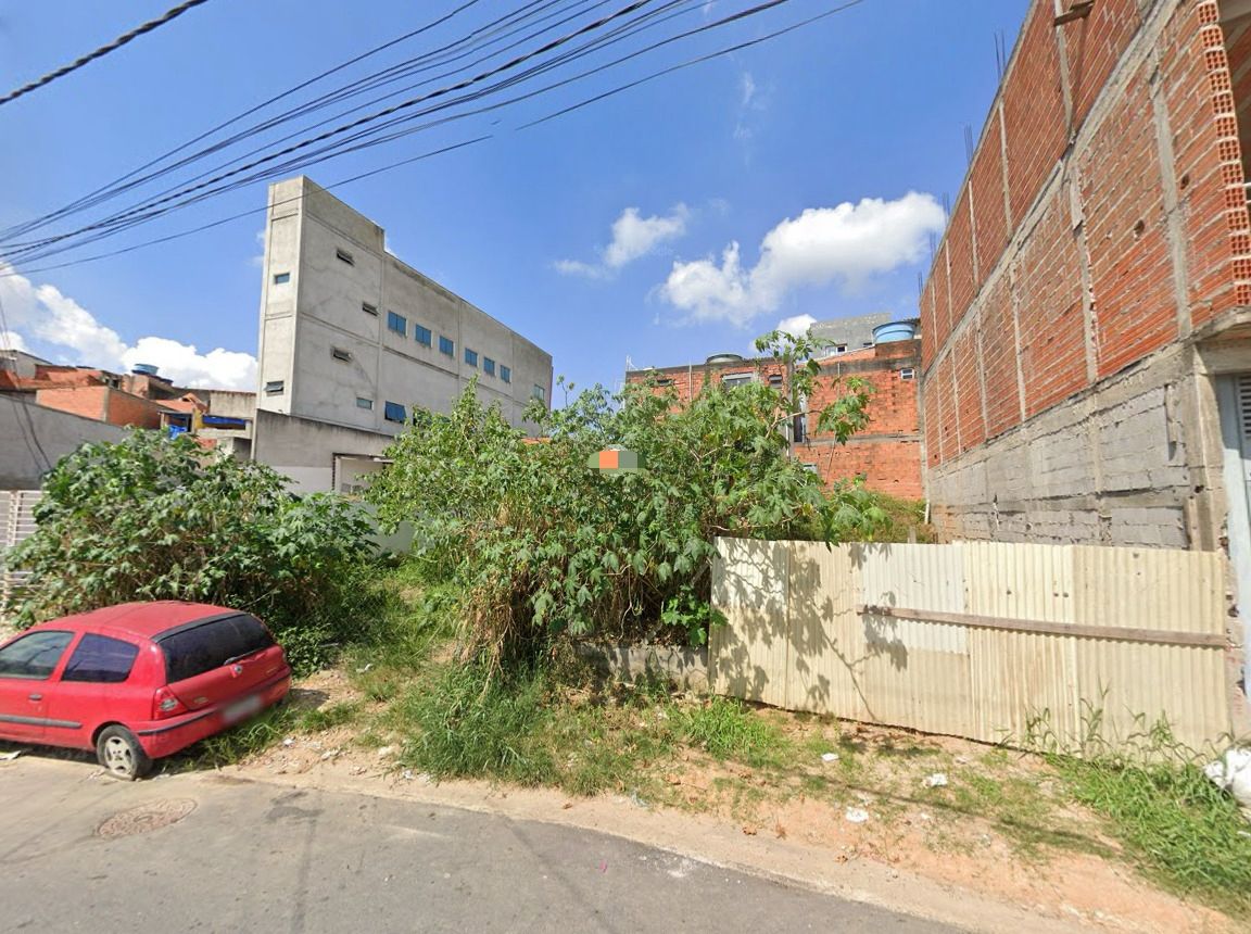 Terreno à venda com 1 quarto, 250m² - Foto 1