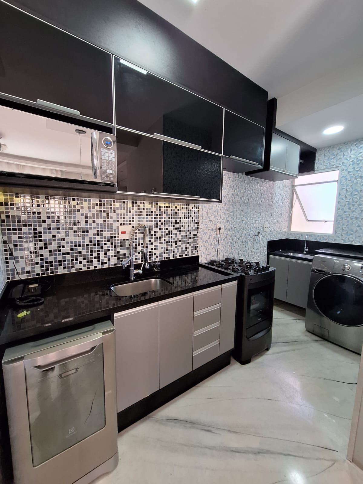 Apartamento à venda com 2 quartos, 62m² - Foto 16