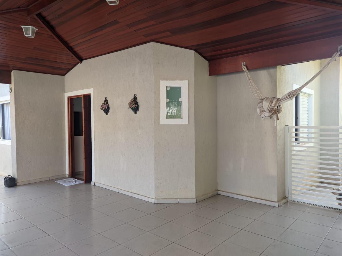 Casa à venda com 3 quartos, 200m² - Foto 7