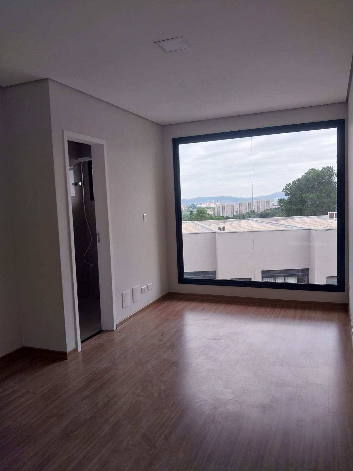 Casa à venda com 2 quartos, 125m² - Foto 4