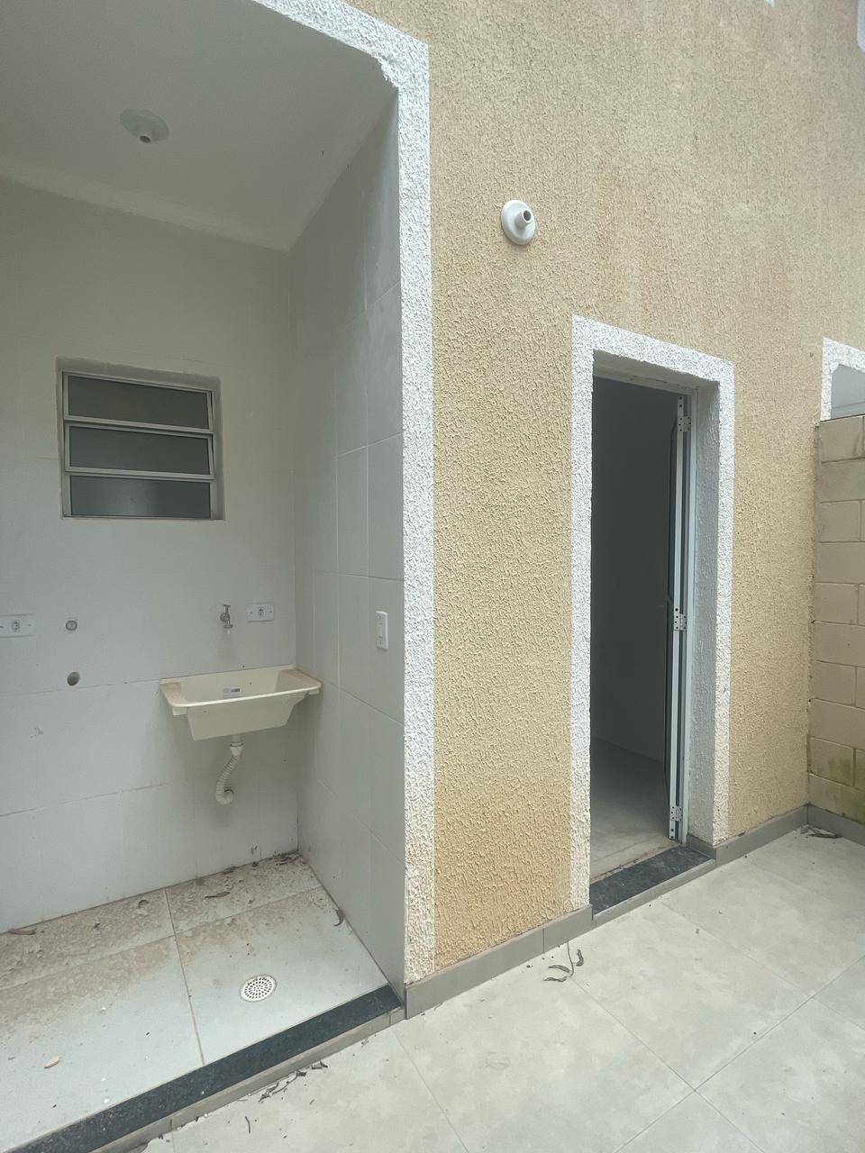 Casa 02 dormitórios - Condomínio Residencial Santorini - Chácara Ondas Verdes - Cotia/SP