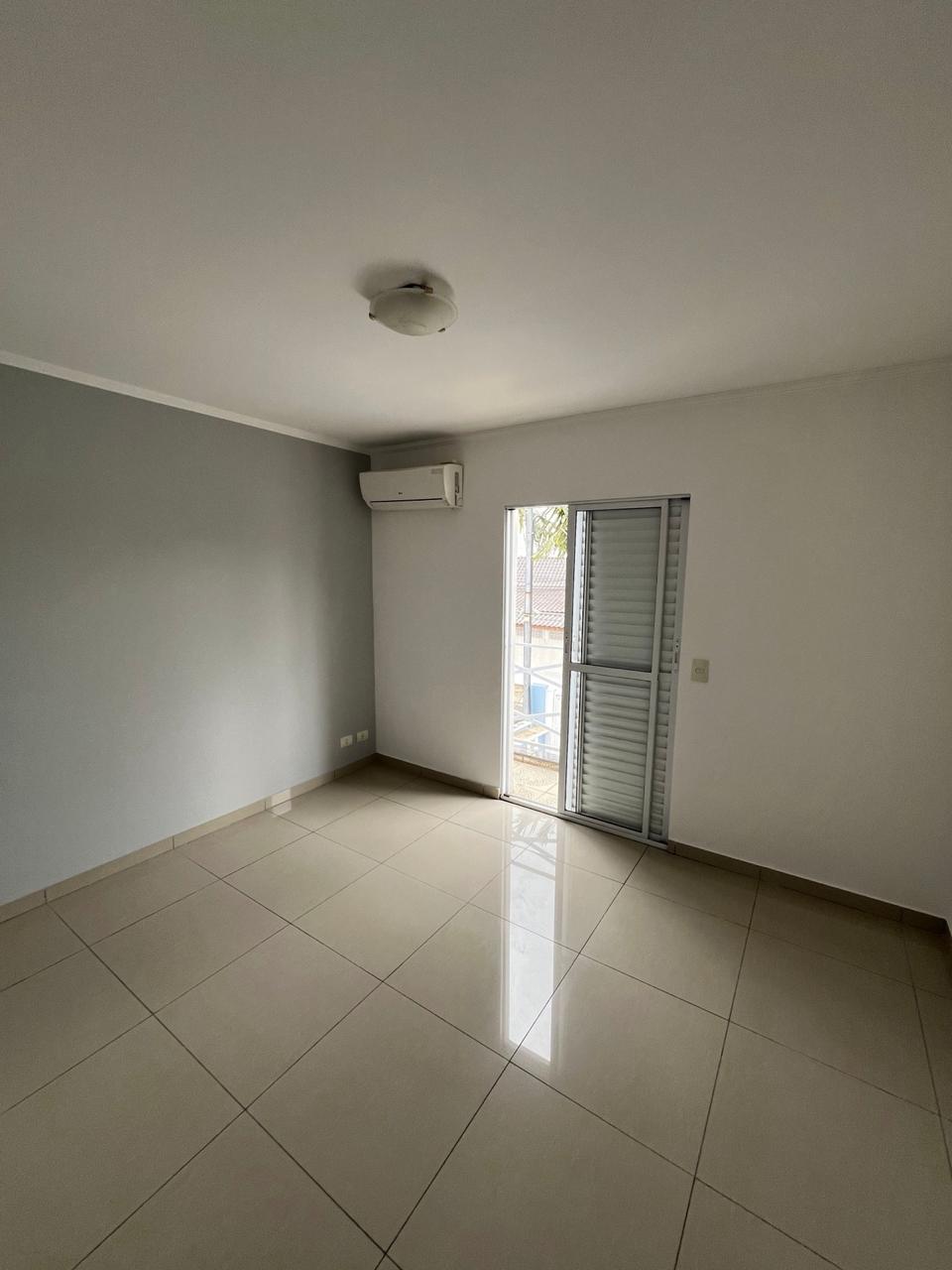 Casa à venda com 3 quartos, 210m² - Foto 13