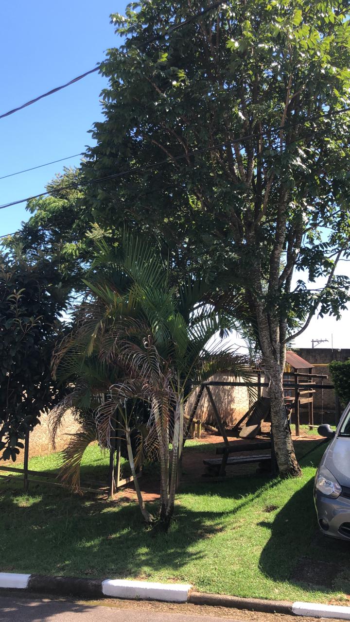 Linda Casa com 02 Dormitórios -  Condomínio Refúgio Canta Galo II - Jardim Caiapia - Cotia/SP
