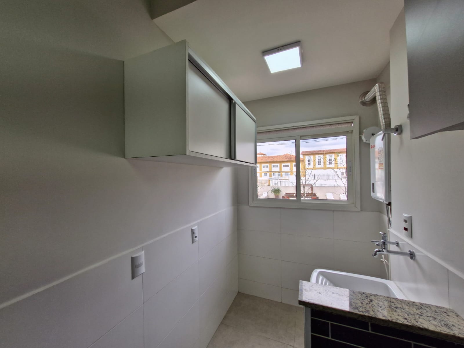 Apartamento Mobiliado com 1 quarto - Address Granja Viana - Cotia/SP