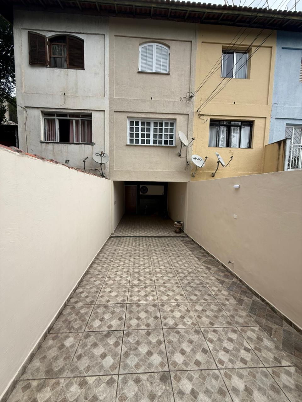 Linda SOBRADO com 02 Dorms com Area GOURMET no Jardim D'Abril - Osasco/SP
