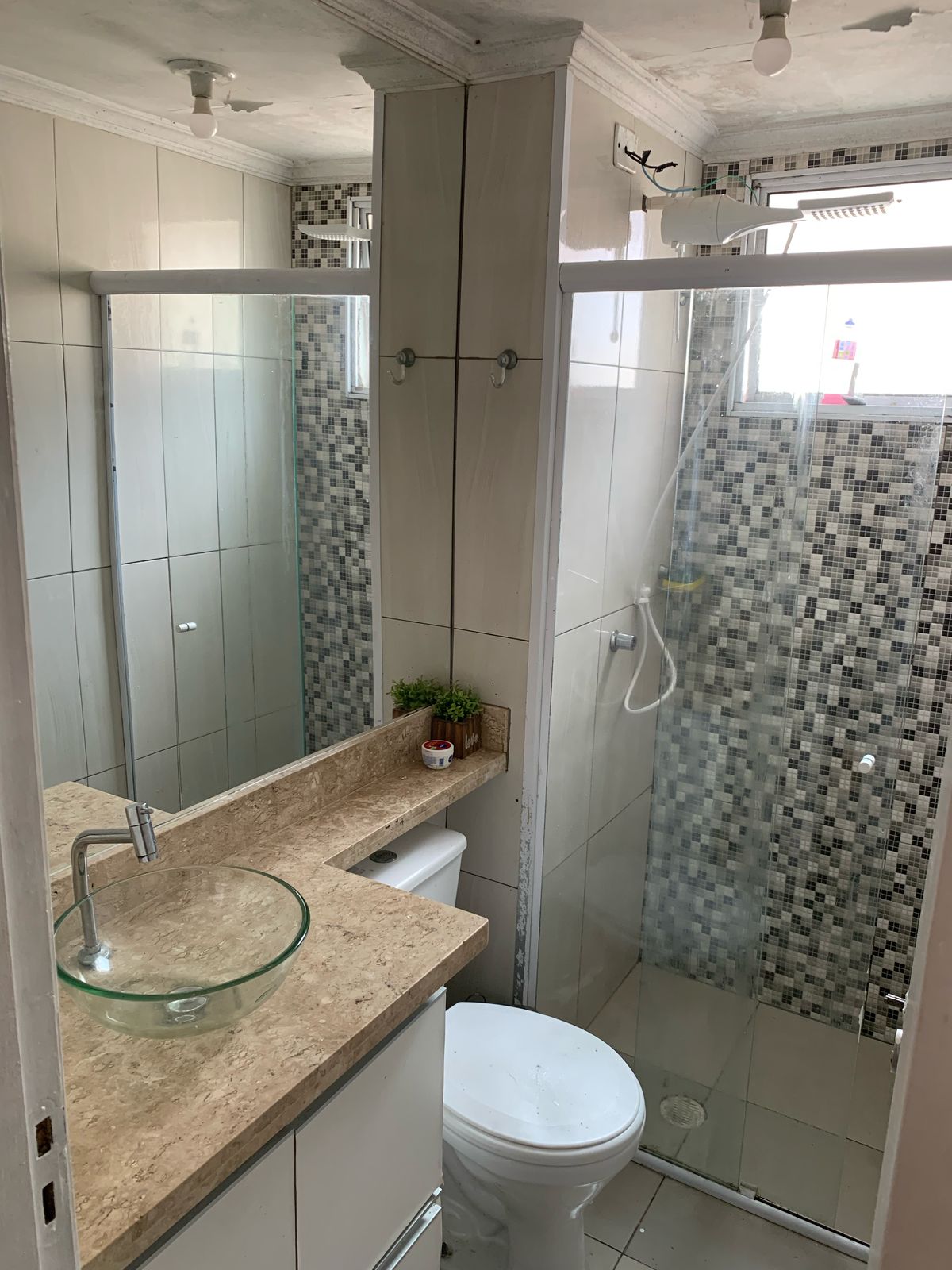 DUPLEX  94m2 (V) - 03 Dormitórios - Condomínio Residencial Essence - Jardim Nova Vida - Cotia