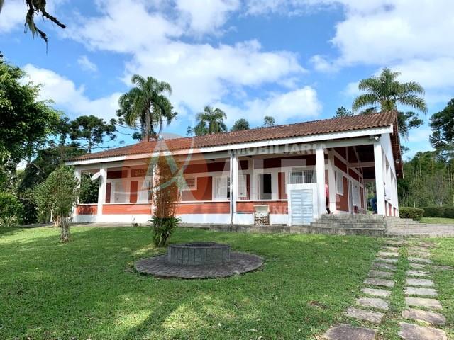 Casa à venda com 4 quartos, 40000m² - Foto 1
