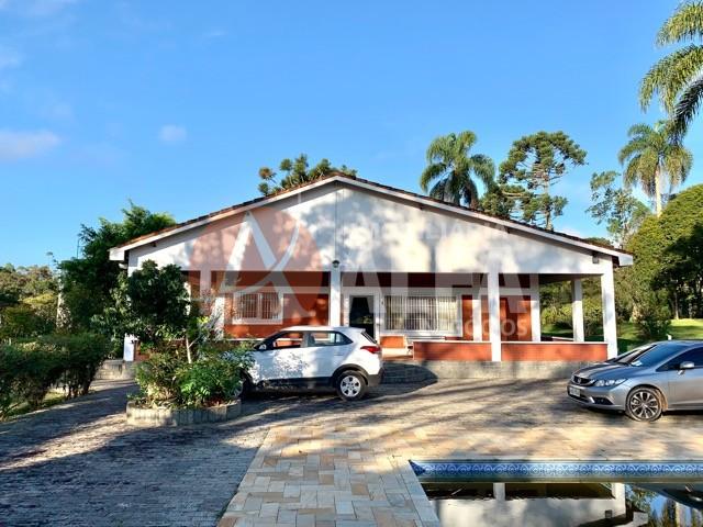Casa à venda com 4 quartos, 40000m² - Foto 2