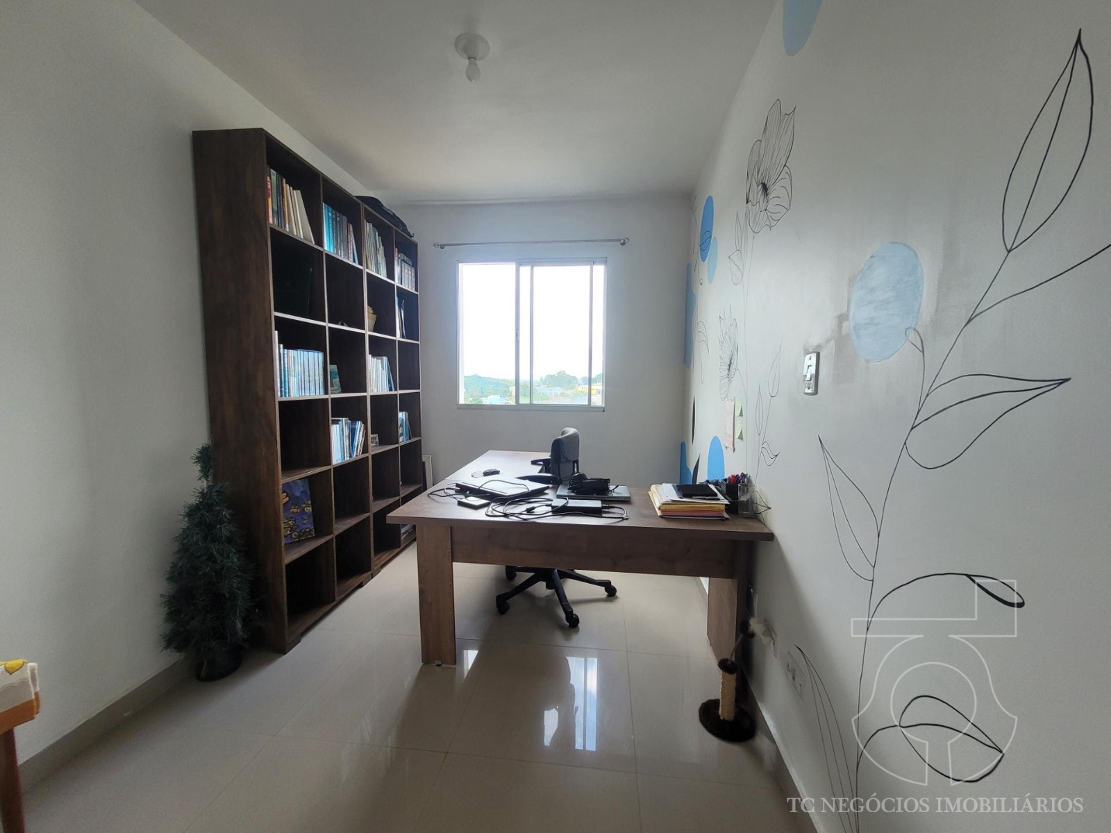 Apartamento (V) - 03 Dormitórios - Condomínio Costa do Sol - Jardim Sabia - Cotia