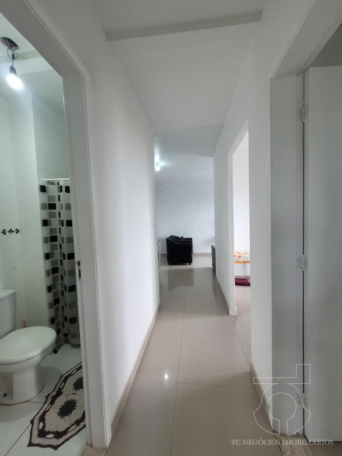 Apartamento (V) - 03 Dormitórios - Condomínio Costa do Sol - Jardim Sabia - Cotia