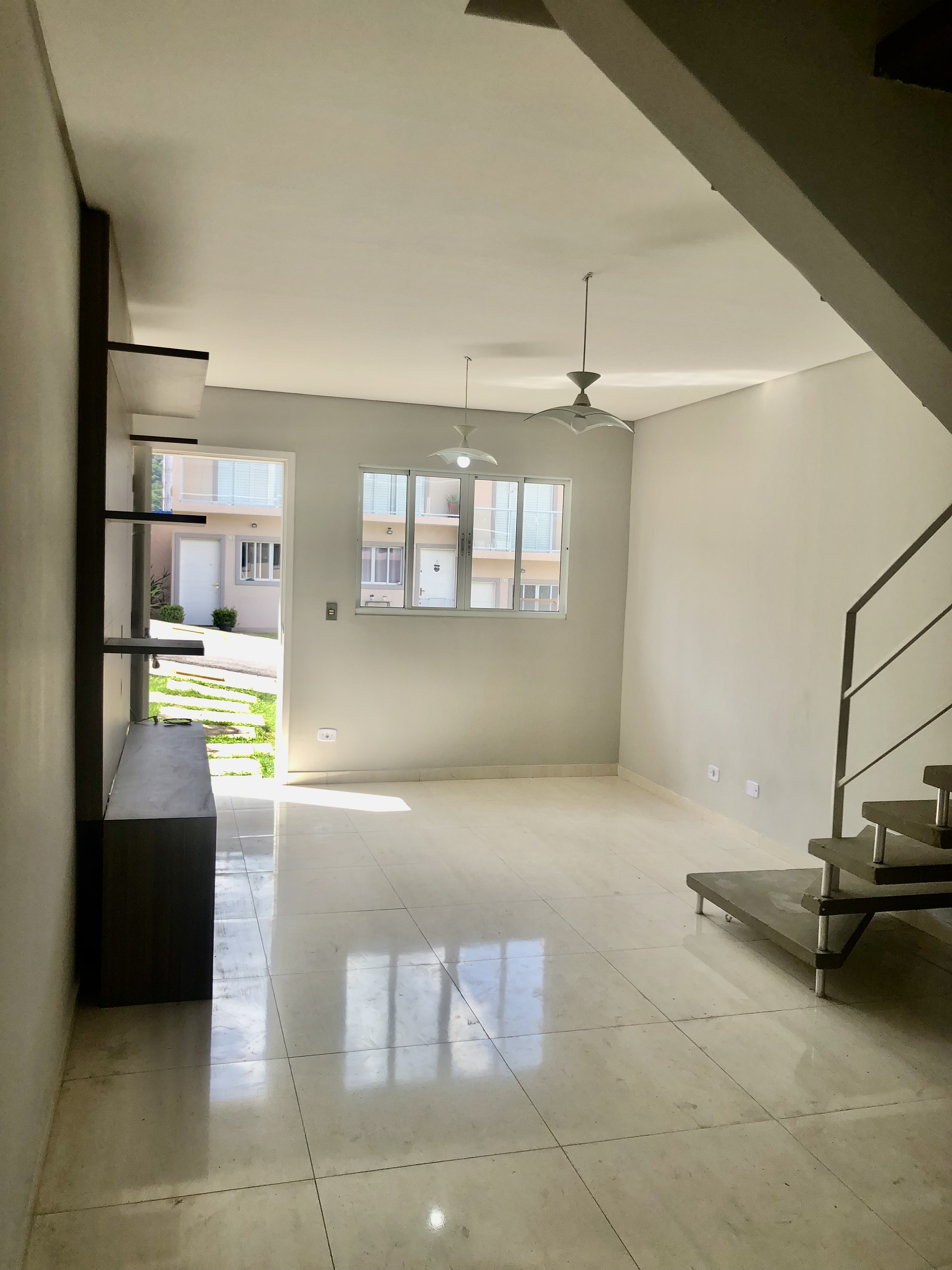 Casa para alugar com 2 quartos, 58m² - Foto 2