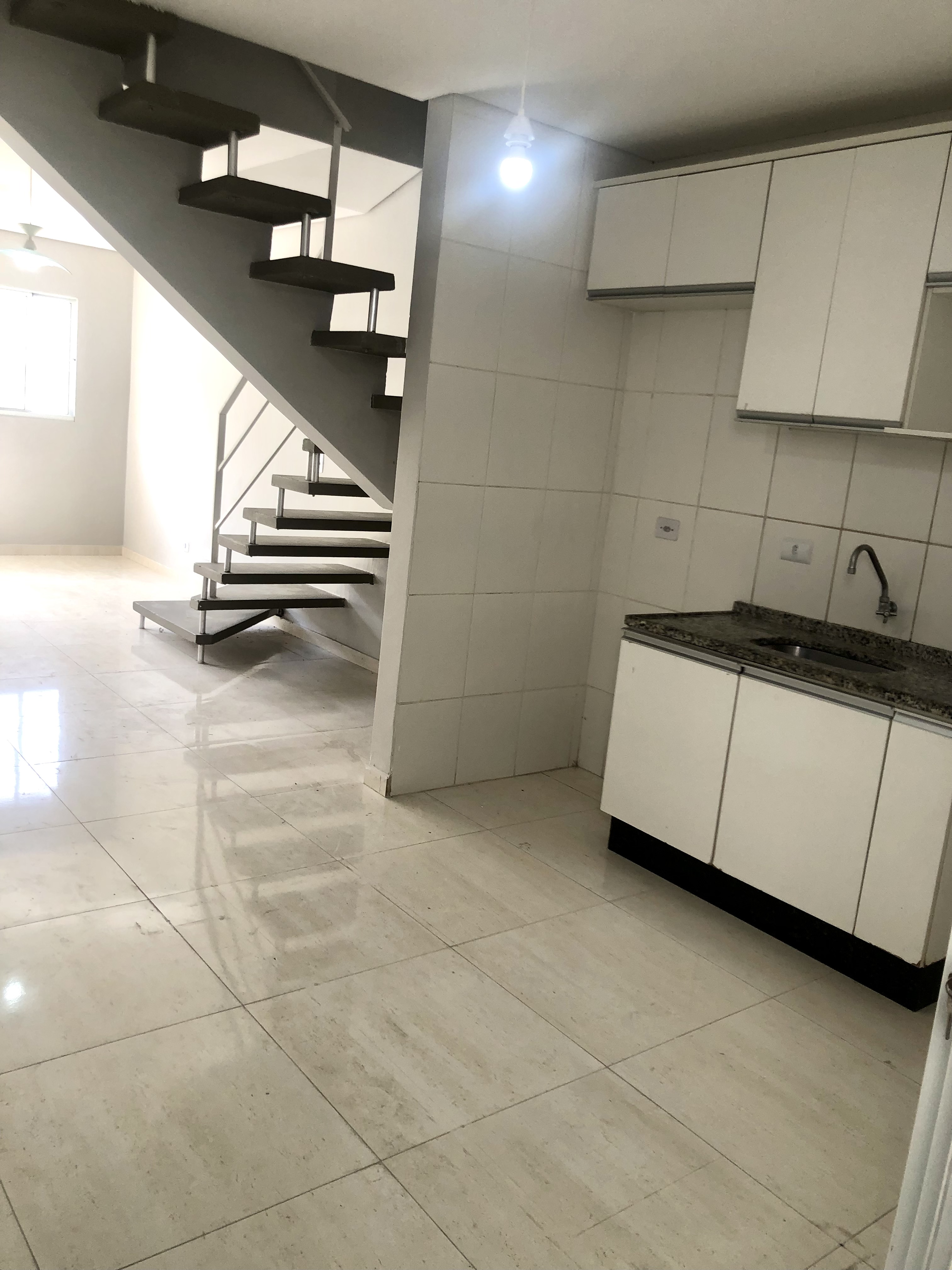 Casa para alugar com 2 quartos, 58m² - Foto 5