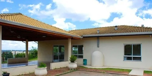 Sobrado novo com 03 dormitórios - Residencial Villa D'este - Rio das Pedras - Cotia/SP