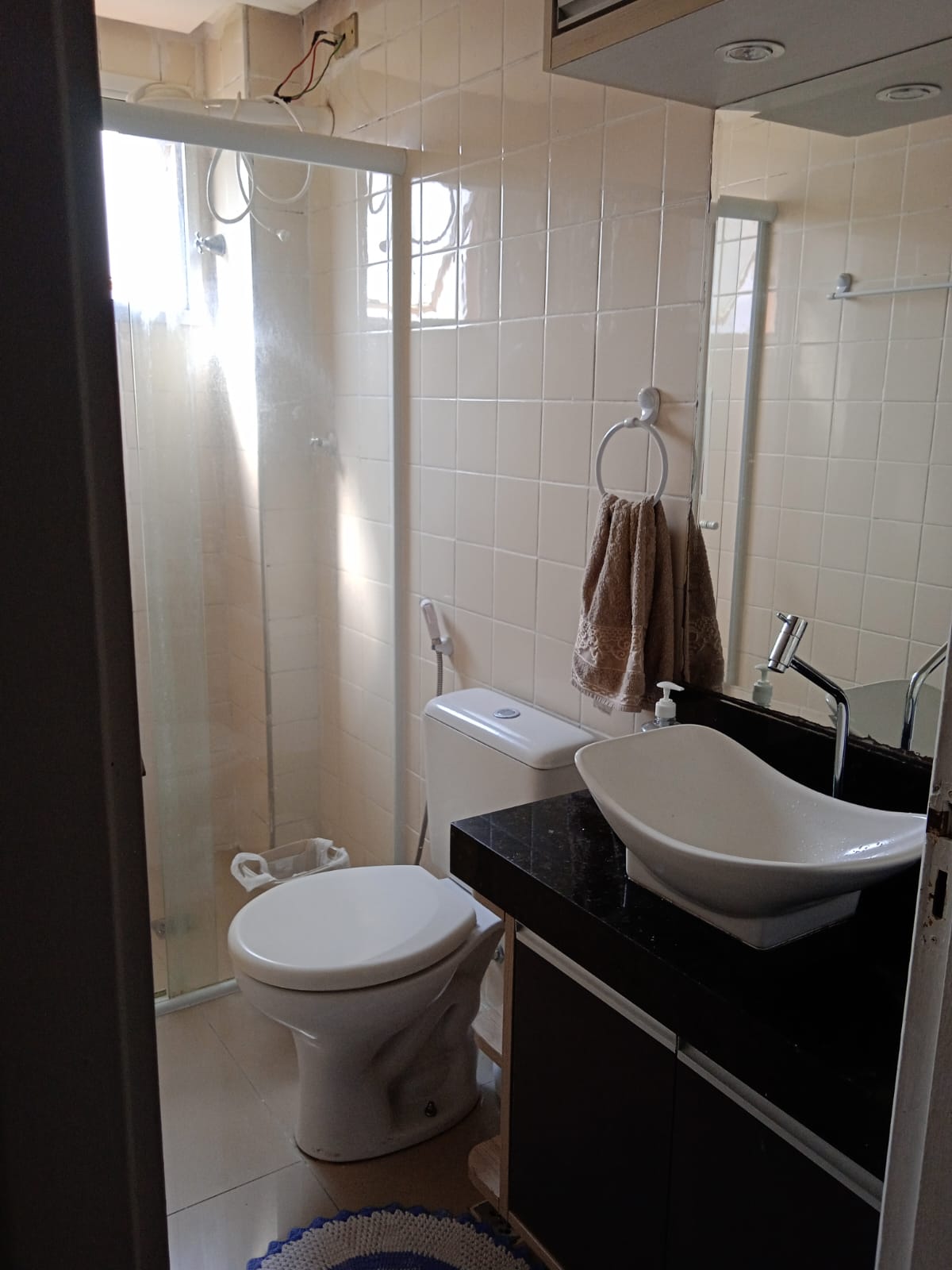 Apartamento com 02 Dormitórios - Edifício Orquidea- Rio das Pedras - Cotia/SP
