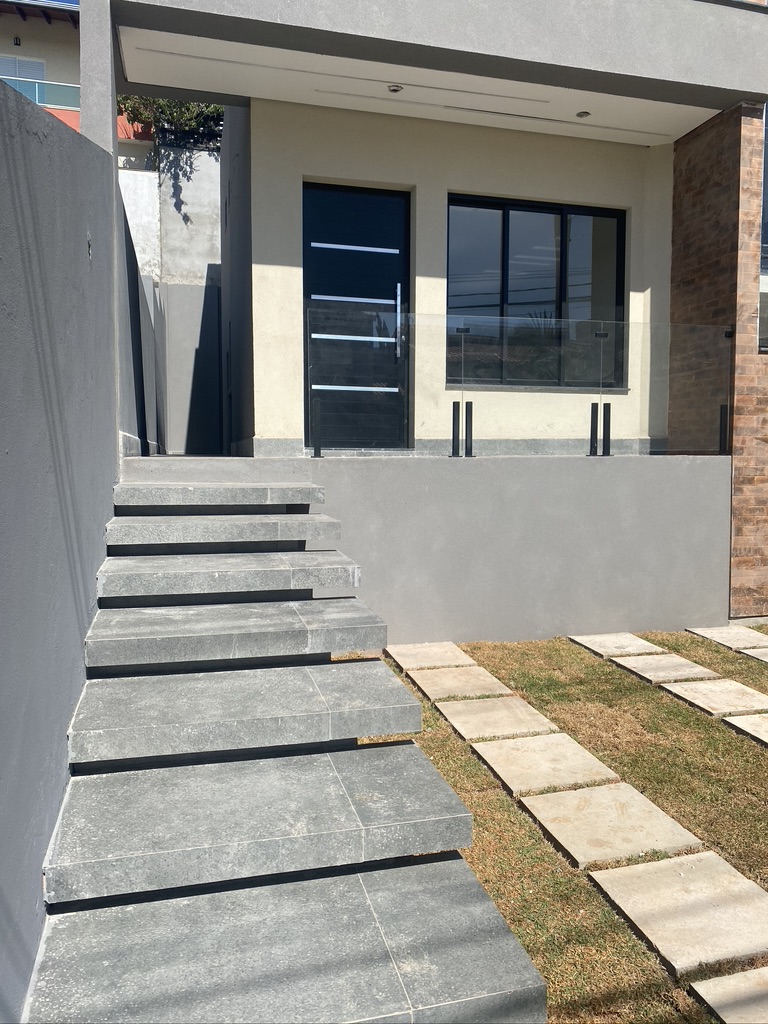 Casa à venda com 3 quartos, 183m² - Foto 3