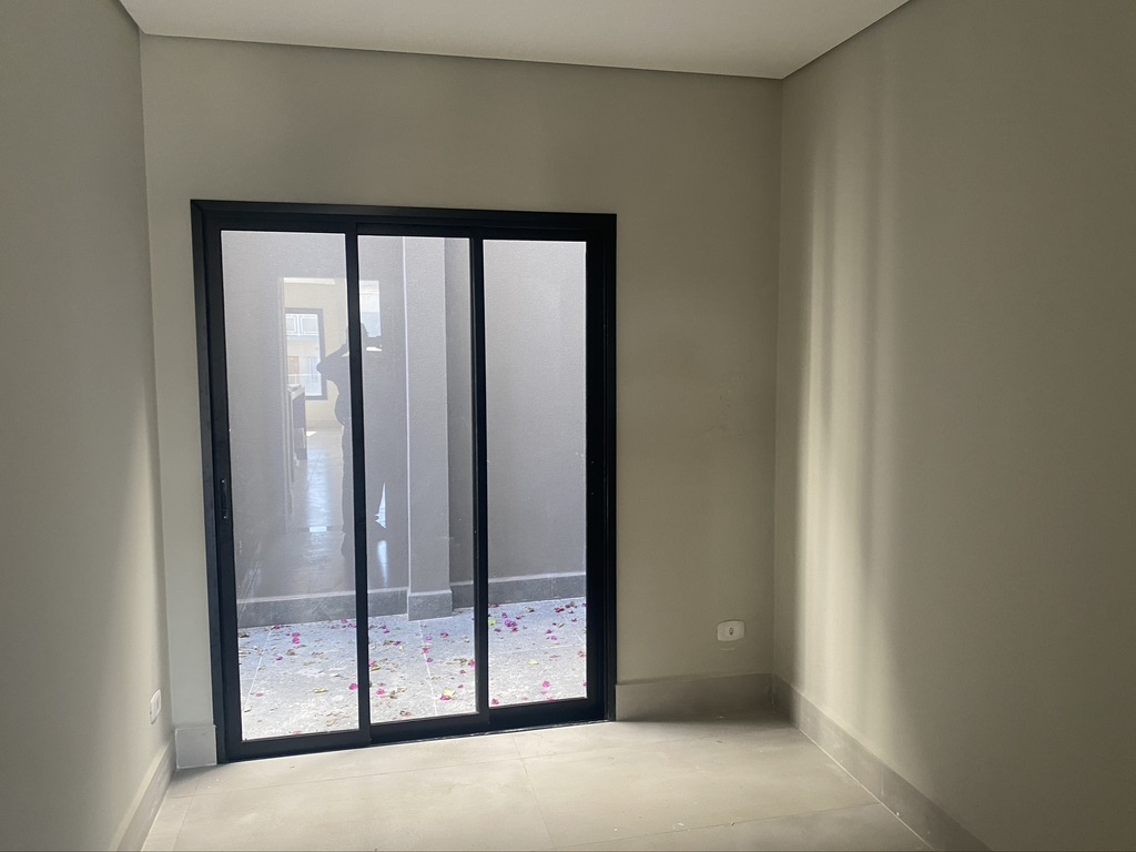 Casa à venda com 3 quartos, 183m² - Foto 9