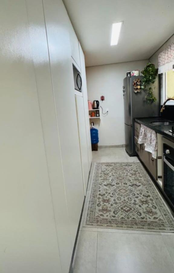 Casa Com 02 Dormitórios - Condomínio Bosques da Vila -  Cotia/SP